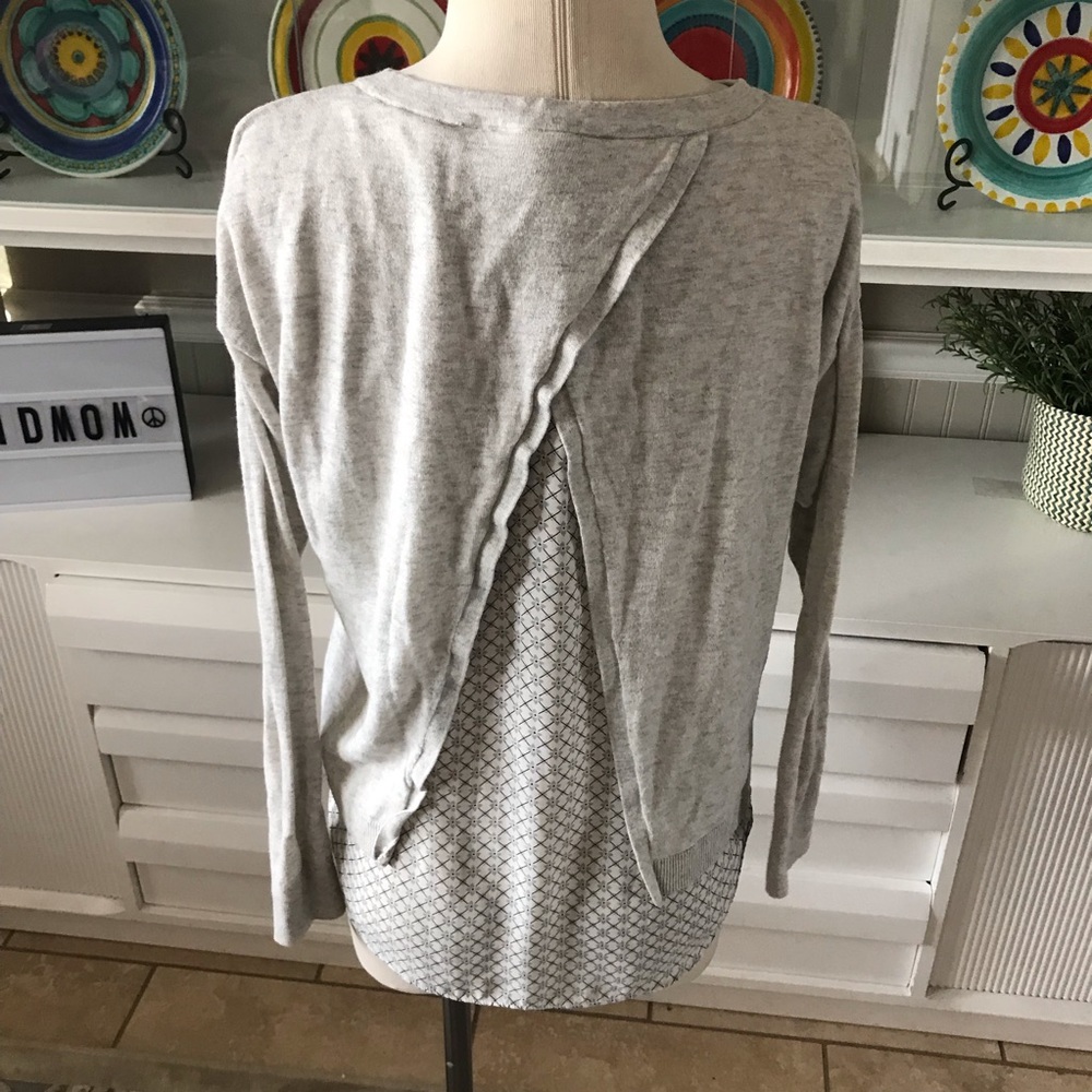 Loft gray small petite sweater peek-a-boo fabric - Picture 3 of 7